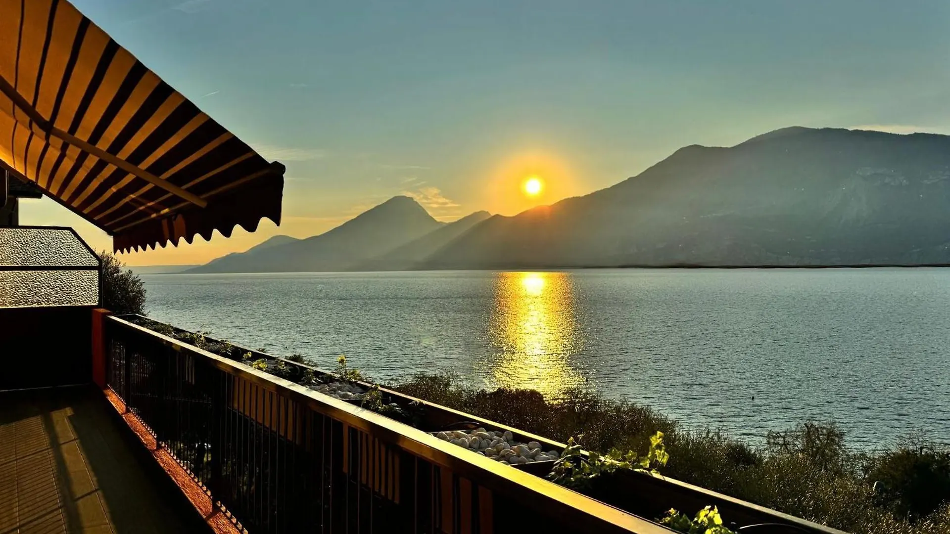펜션 Casa Agnese Lake View 브렌조네 술 가르다